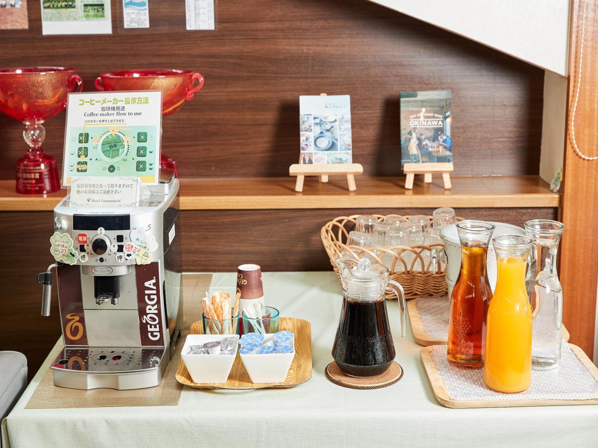Hotel Yamanouchi Naha Eksteriør billede